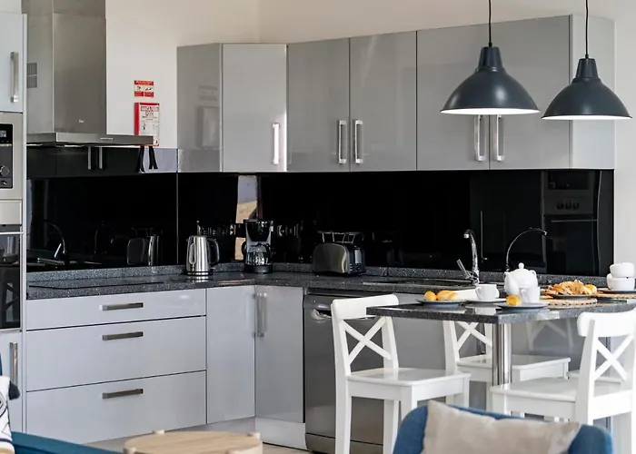 Felicidade Rocha By An Island פונטה דו פארגו