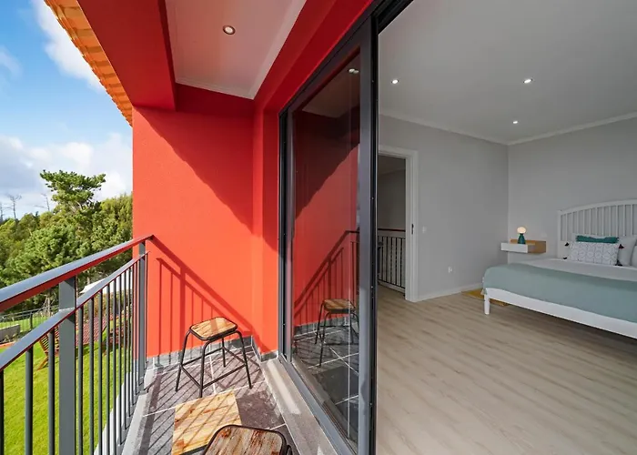 Felicidade Rocha By An Island וילה