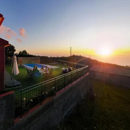 Felicidade Rocha By An Island