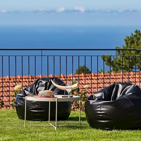 Felicidade Rocha By An Island 빌라 폰타 두 파르구