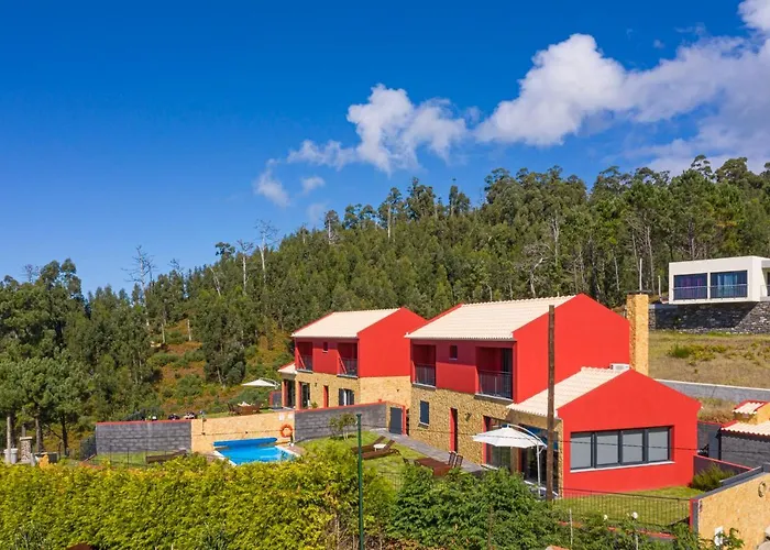 Villa Felicidade Rocha By An Island