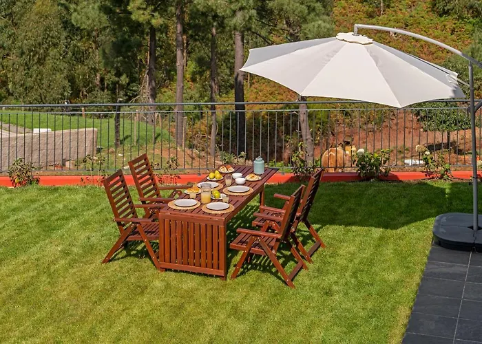 Villa Felicidade Rocha By An Island