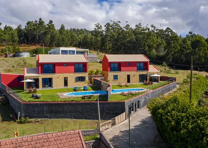 Felicidade Rocha By An Island * Ponta do Pargo