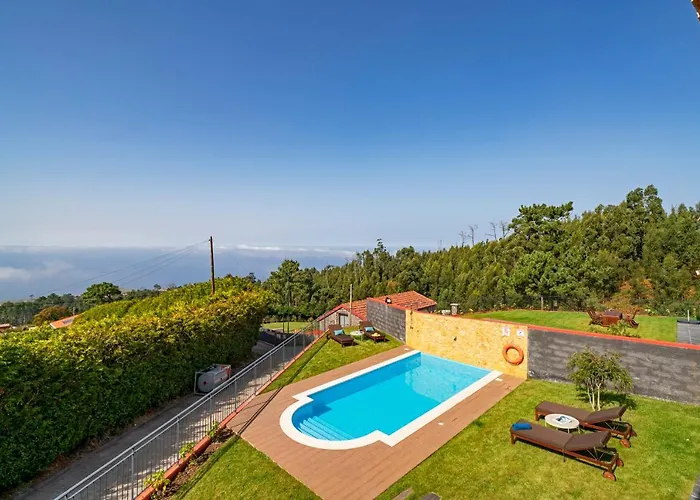 Felicidade Rocha By An Island Villa *